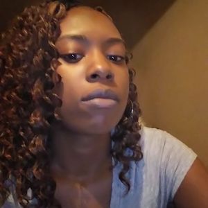 Meet your Posher, Delisa