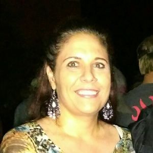 Meet your Posher, Christie