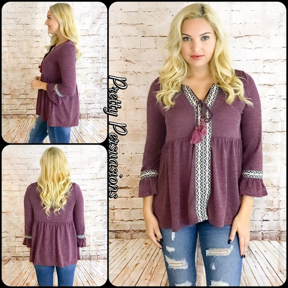 LAST ONE‼️Embroidered Bell Slv Hacci Babydoll Top - Picture 3 of 4