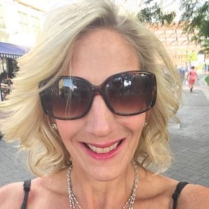 Meet your Posher, Diane