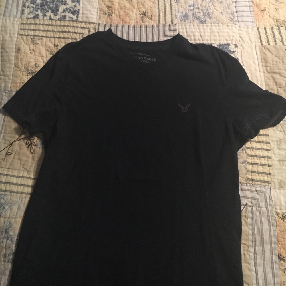 Men's navy AE shirt