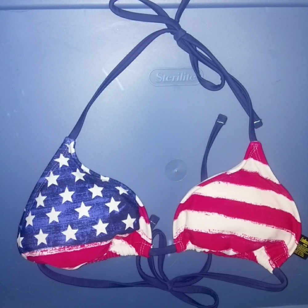 NWOT American Flag bikini top
