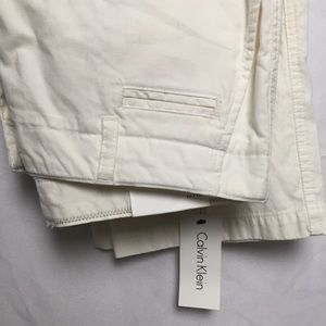 NWT Calvin Klein Straight Fit Corduroys 34 x 34