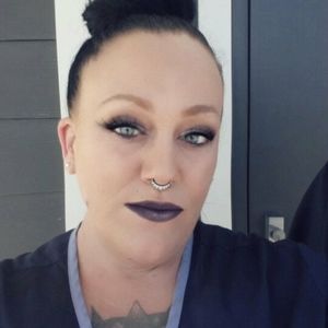 Meet your Posher, Helena