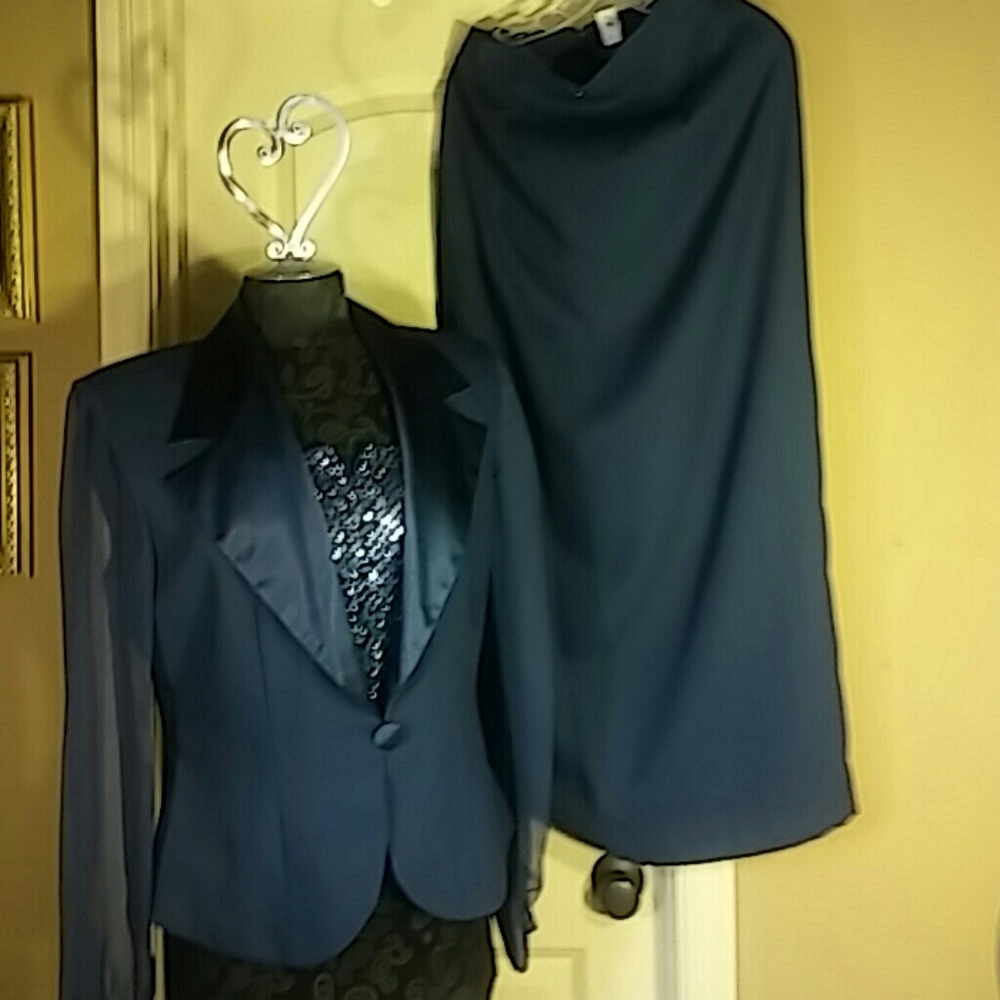 Navy Suit Size 12 career