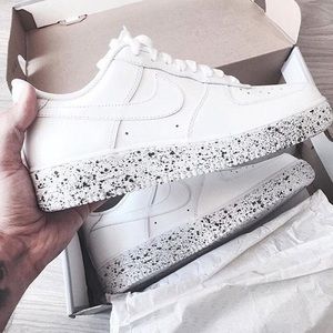 Meet your Posher, Devin