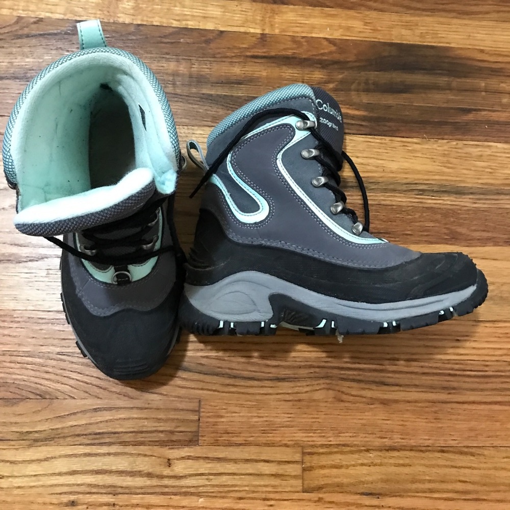 Columbia snow boots