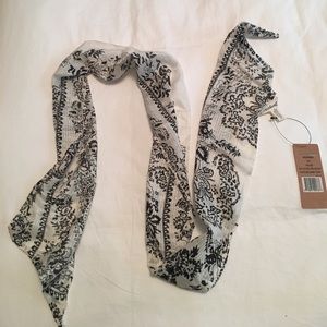 NWT Michael Stars porcelain skinny scarf