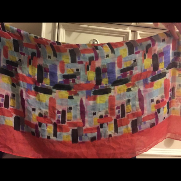 Patterned infinity scarf - Picture 2 of 2