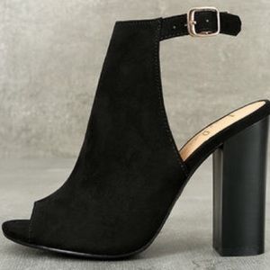 Lulus Budding Romance Black Peep Toe Bootie
