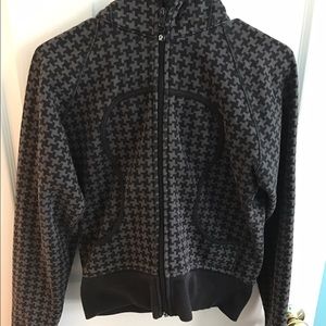 Lululemon Sweatshirt