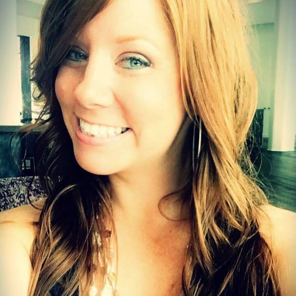 Meet your Posher, Renée - Picture 2 of 2