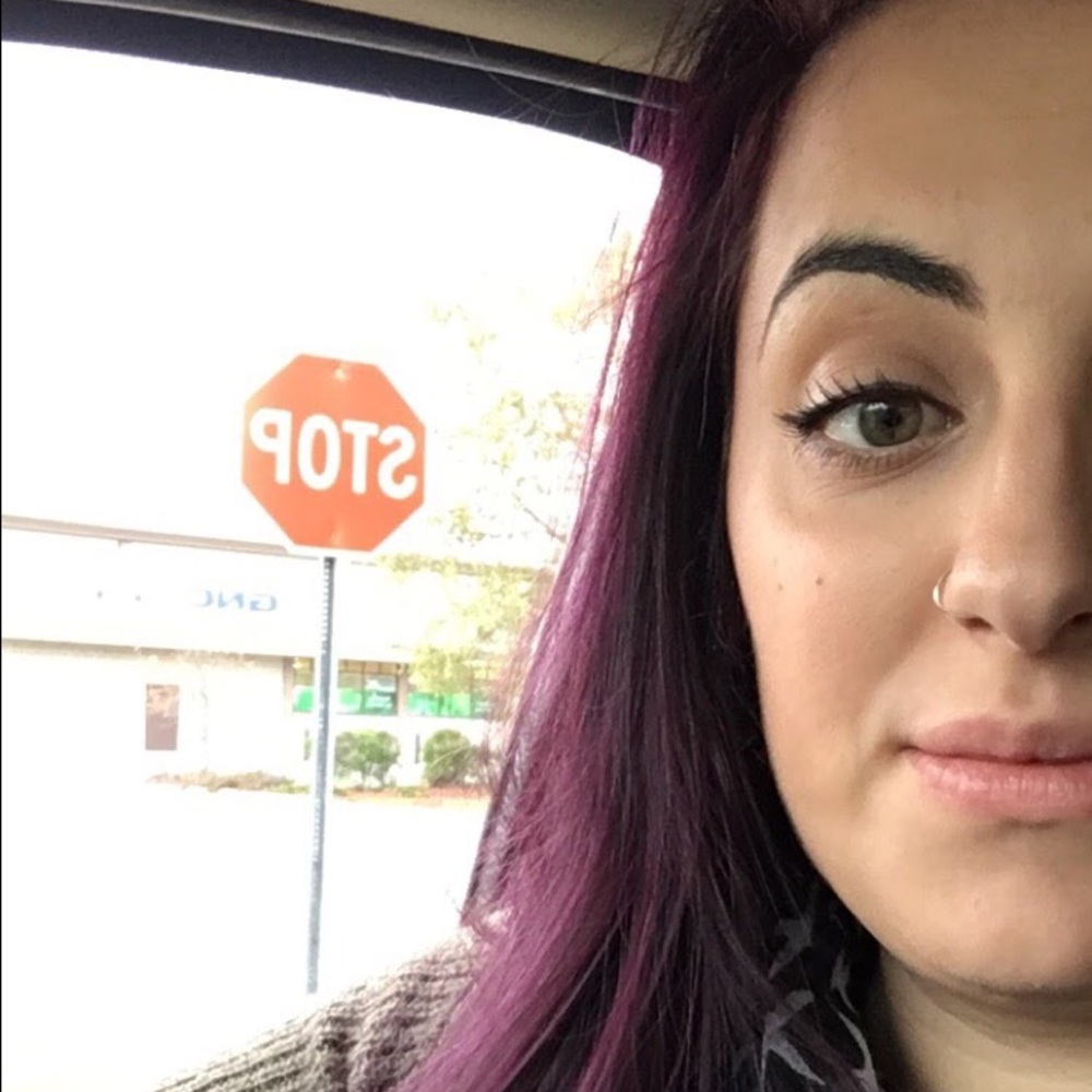 Meet your Posher, Lianna