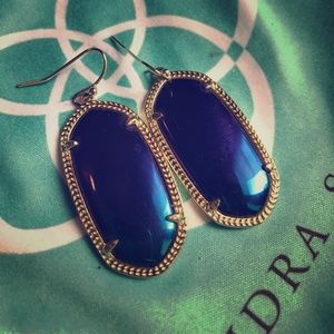 Reversible Blue/Purple Metallic to Black Kendra's
