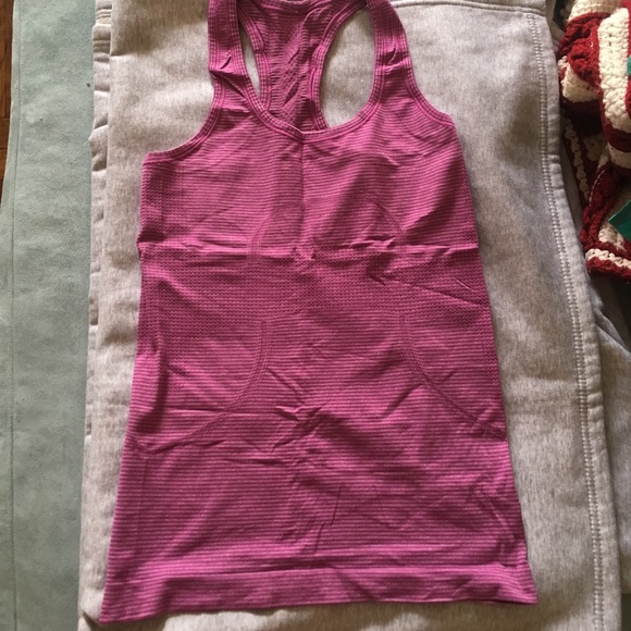 lululemon athletica Tops - Lululemon Swiftly Tank