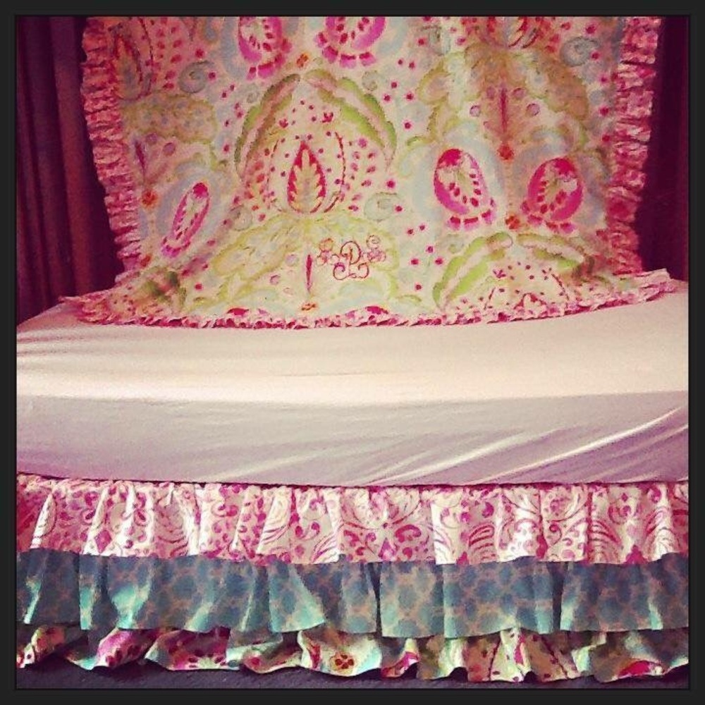 Custom Toddler bedding