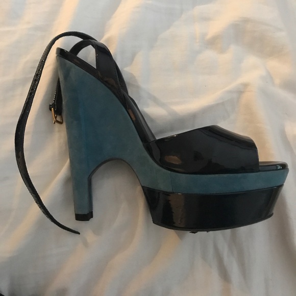 High heels - Picture 3 of 3