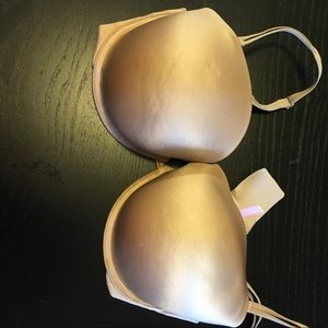 Nude plunge strapless push up bra