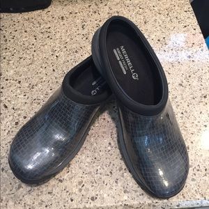 Merrell slip on size 10
