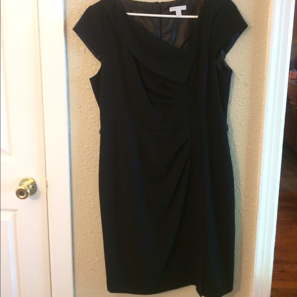 Very elegant and classy black dress