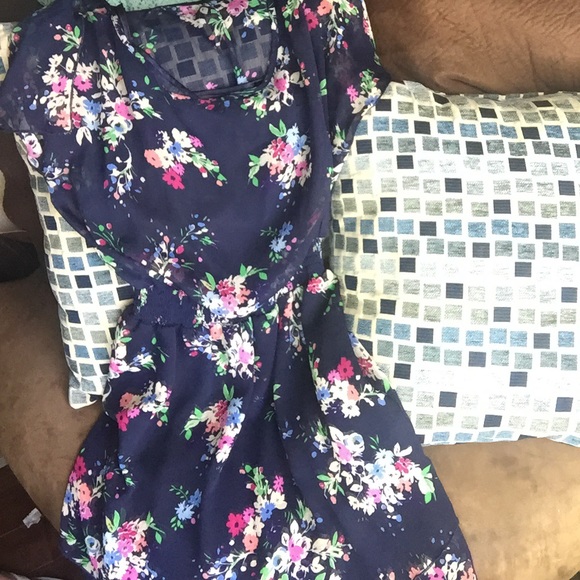 Gorgeous sheer Express dress - Picture 1 of 2