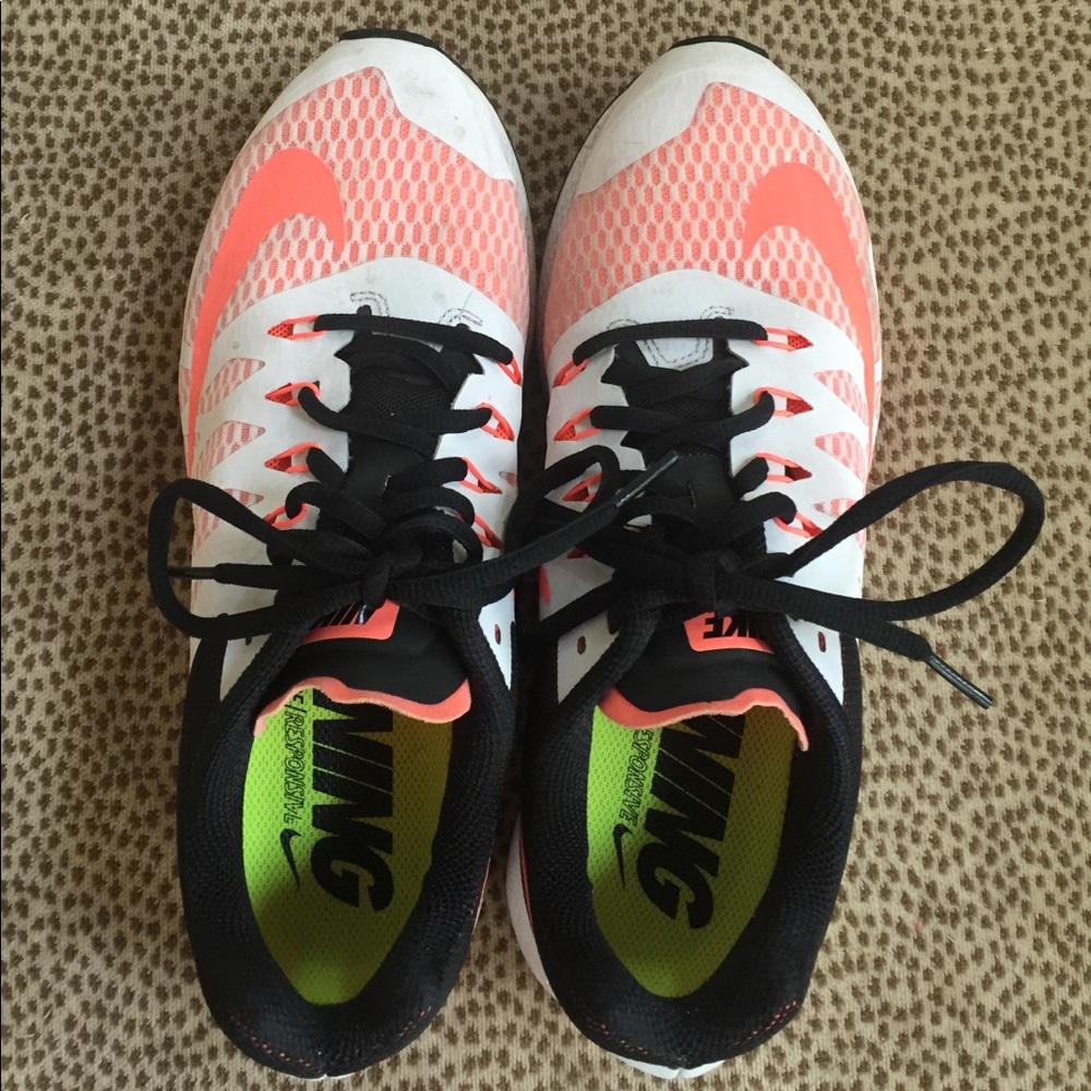Nike Women's Zoom Elite 7