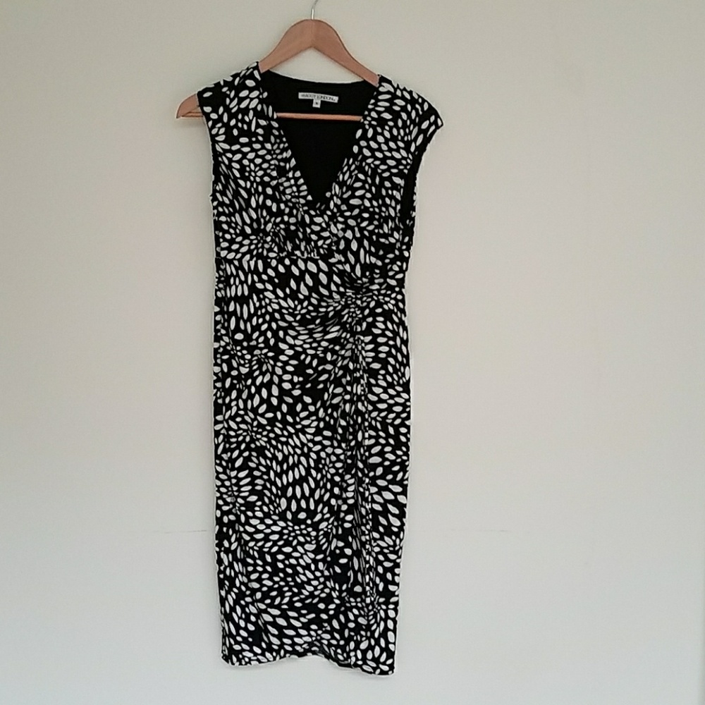 Super cute summer dress worn once