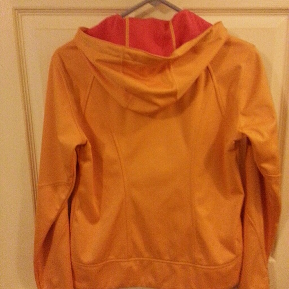 Ladies jacket - Picture 4 of 4