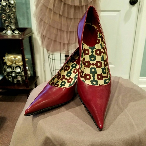 Gucci Shoes - *SOLD ON TRADESY* Vintage Gucci Heels
