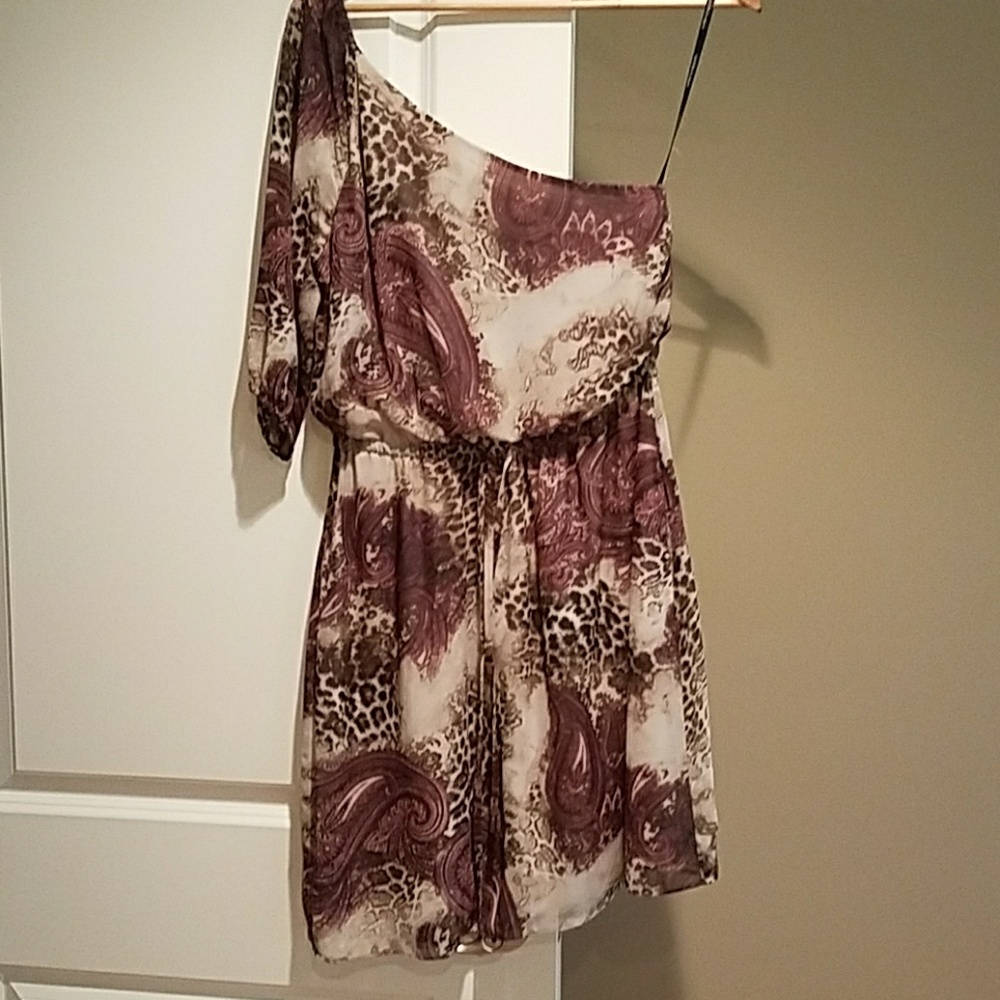 Guess off the shoulder dress worn once