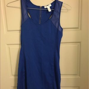 Sleeveless blue dress