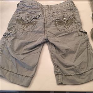 Rock Revival Cargos