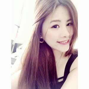 Meet your Posher, Cynthia