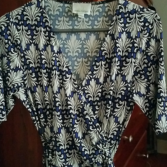 Cute summer dress never worn - Picture 4 of 4