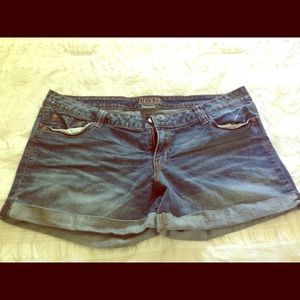 Decree - Jean Shorts - Denim - Size 19