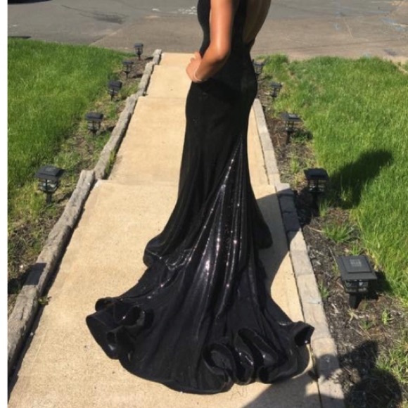 Prom Dress - Picture 2 of 4