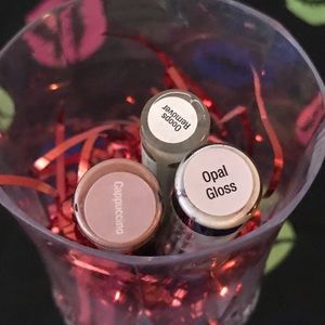 Lipsense Starter Set- cappuccino color, opal gloss