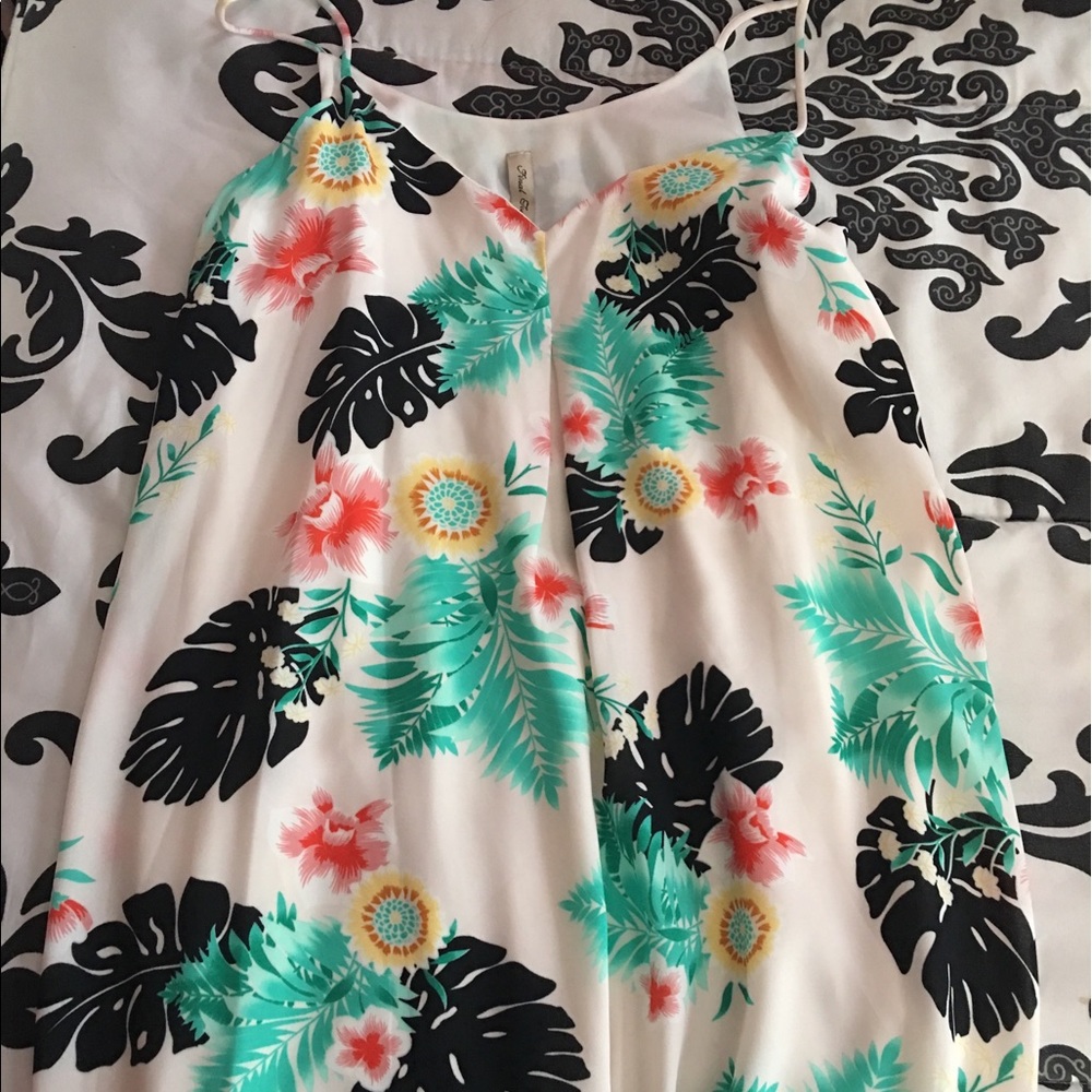 Sundress American threads