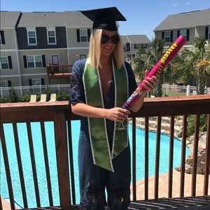 Meet your Posher, Caroline