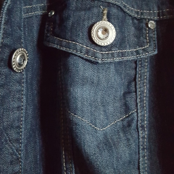 💸❌C. J Banks jean jacket - Picture 2 of 3