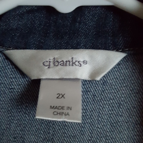 💸❌C. J Banks jean jacket - Picture 3 of 3