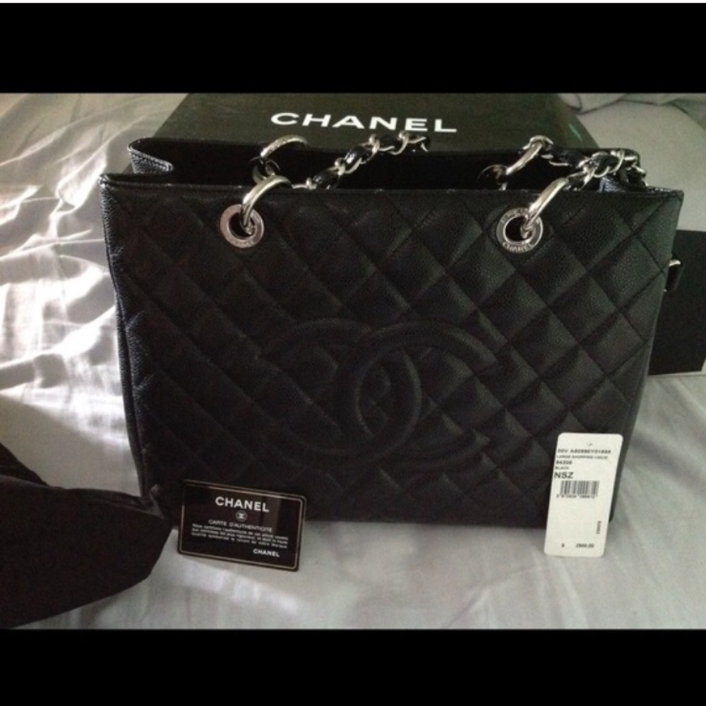 ***SOLD @EBAY***💯% AUTH Chanel Caviar Leather GST