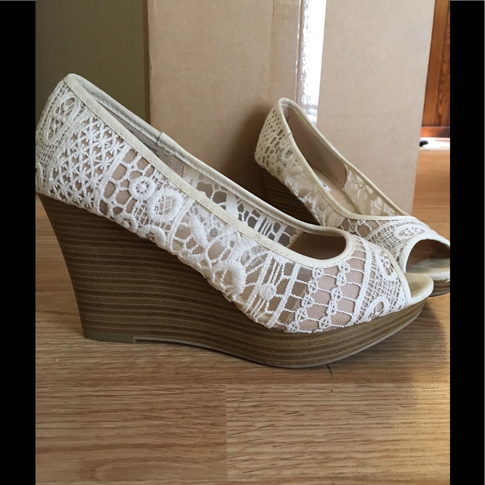 Size 9 White Ivory Crochet Wedges
