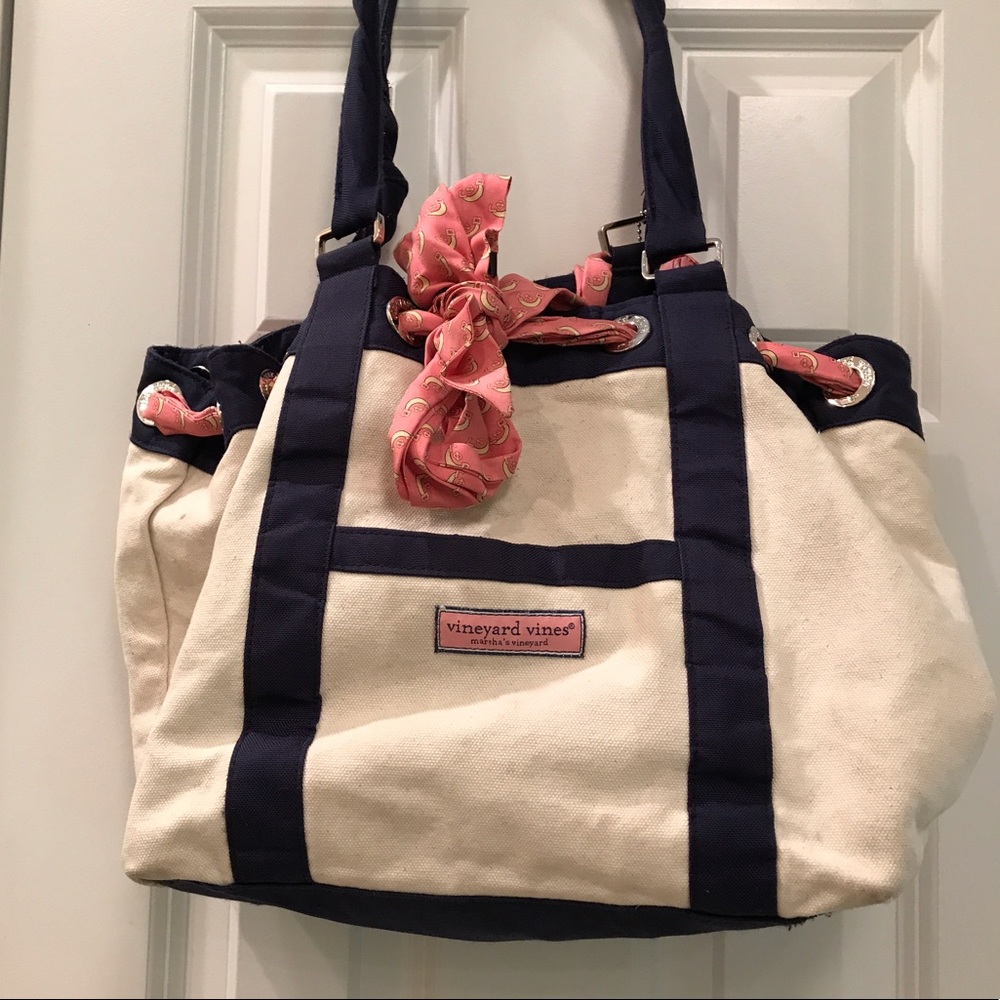 Gamma Phi Beta Vineyard Vines Purse