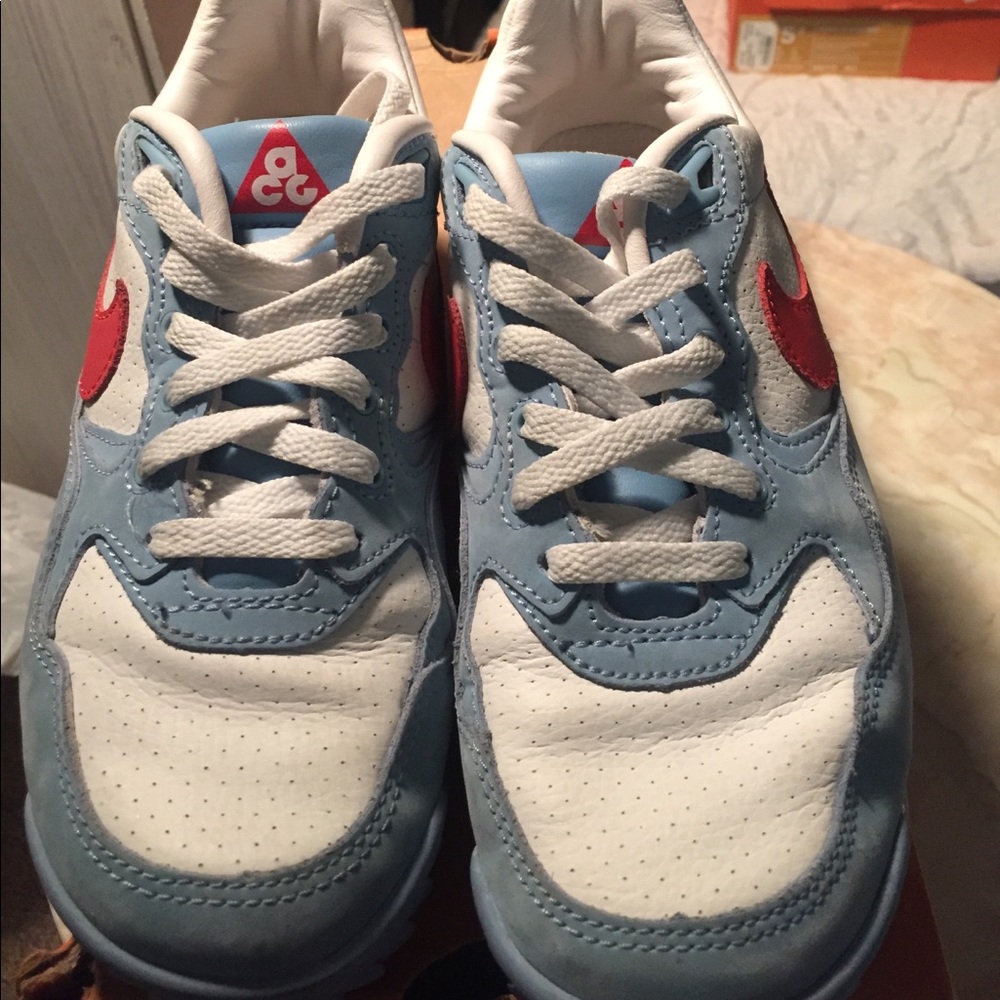 Nike women's air wildwood - Picture 2 of 4