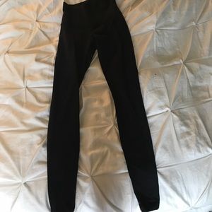 Lululemon leggings in size 6