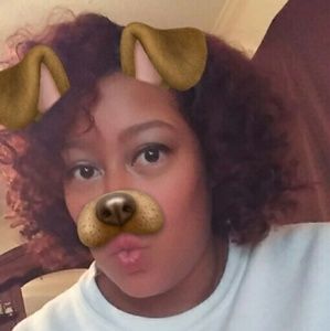 Meet your Posher, Aundria