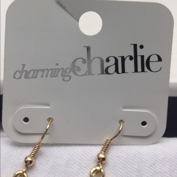 Earrings - Picture 3 of 5