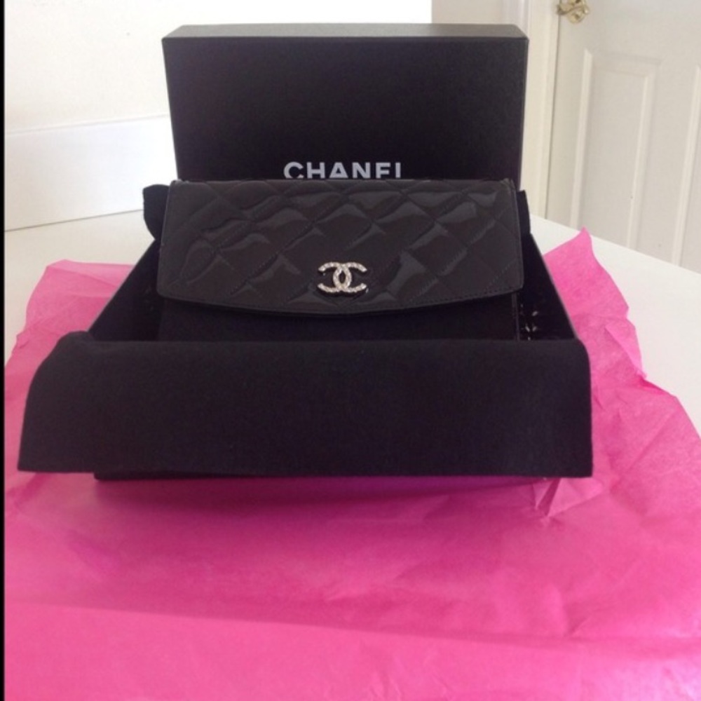 Chanel Black Patent Leather Wallet On Chain WOC