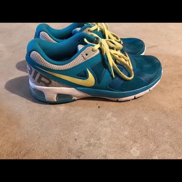 Women's Nike Air max - Picture 2 of 3